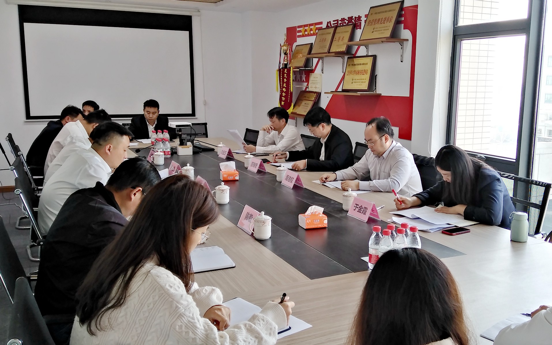 廖瑞奇一行到珠海分公司調(diào)研指導(dǎo)工作1.jpg