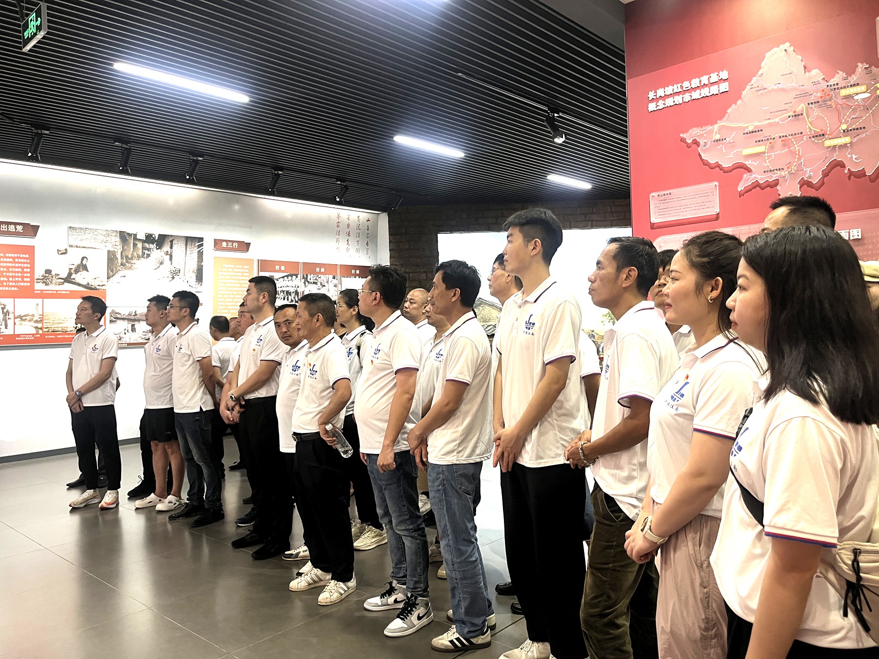 特種工程分公司前往羅定市、信宜市開展交流學(xué)習(xí)活動2.jpg
