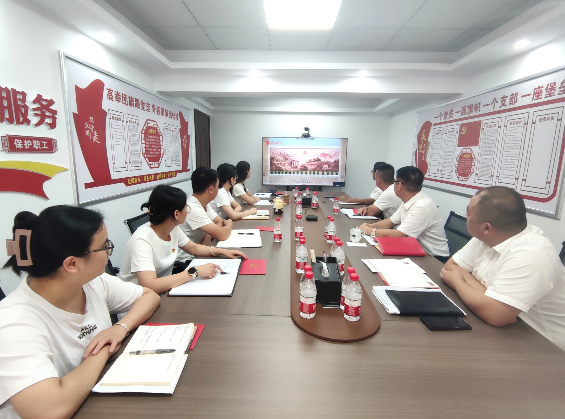 珠海分公司黨支部開展“學(xué)黨紀(jì) 強(qiáng)信念 踐初心 慶七一”主題黨日活動(dòng)2.jpg