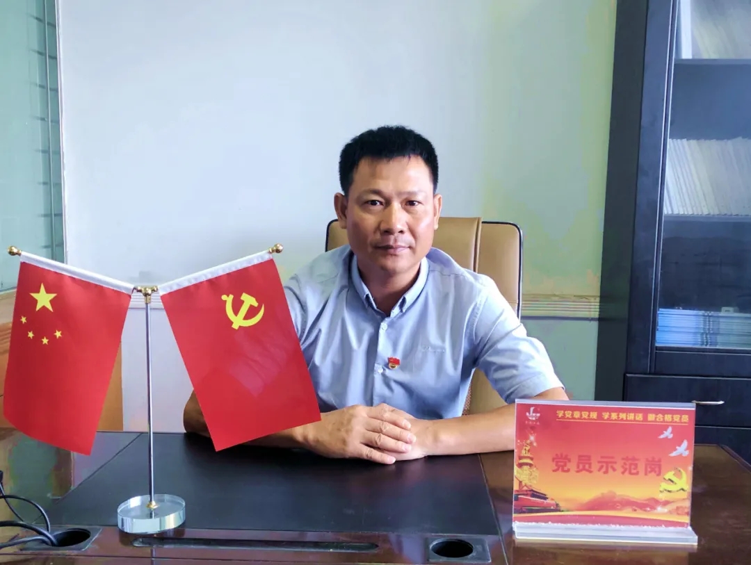 【身邊的榜樣】愛崗敬業(yè) 甘于奉獻(xiàn)—記總局、集團(tuán)公司（局）優(yōu)秀共產(chǎn)黨員賴文輝